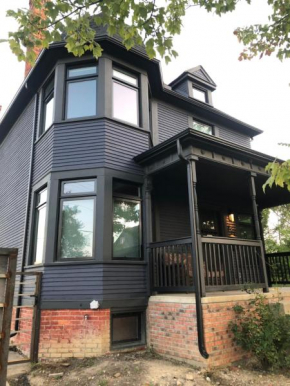 Huge Historic Home w Huge Yard